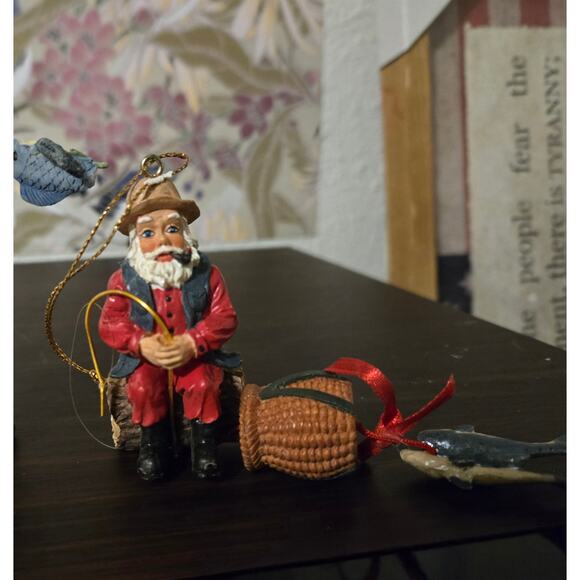 Five fishing ornaments - Picture 5 of 5